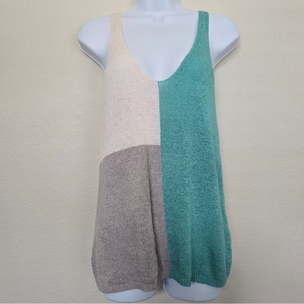 Colorblock Knit tank top blouse size small